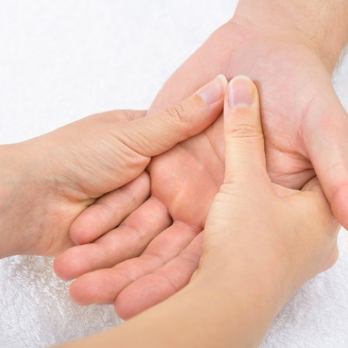 REFLEXOLOGÍAS PODAL, MANUAL, FACIAL Y AURICULAR